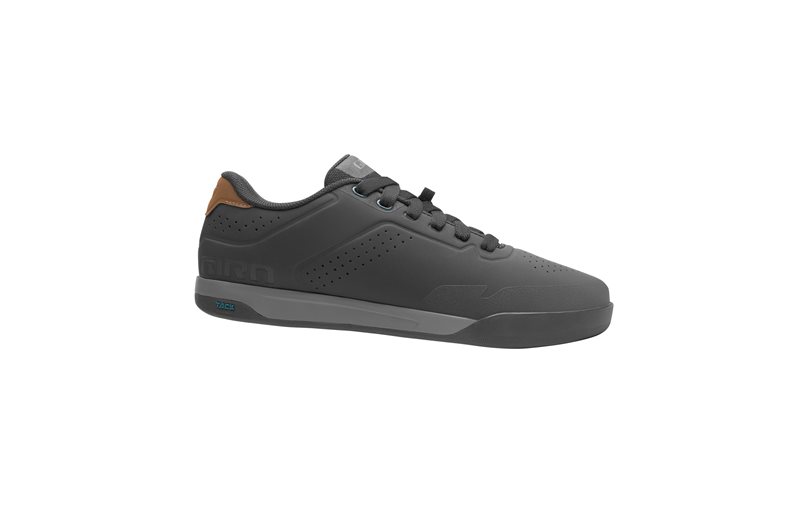 GIRO LATCH Black Dark Shadow, 44